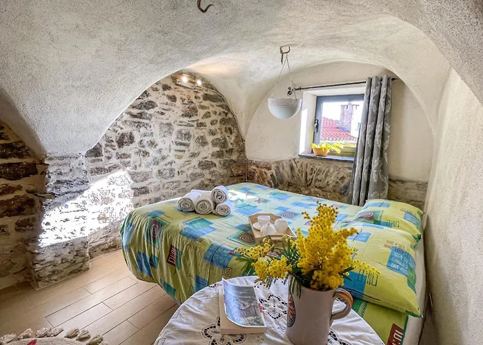 아파트 Il Mulino - Vlo207 By Interhome Pantasina